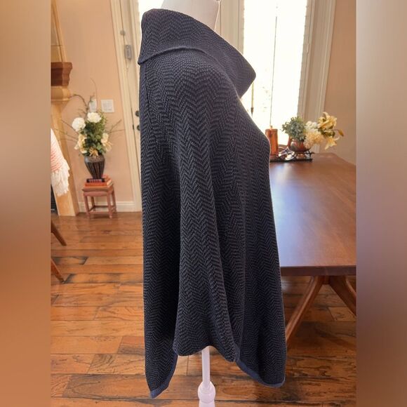 LOFT Chevron Knit Poncho Sweater Navy Gray Draped Cowl Neck Cozy Lagenlook M/L - Picture 2 of 6